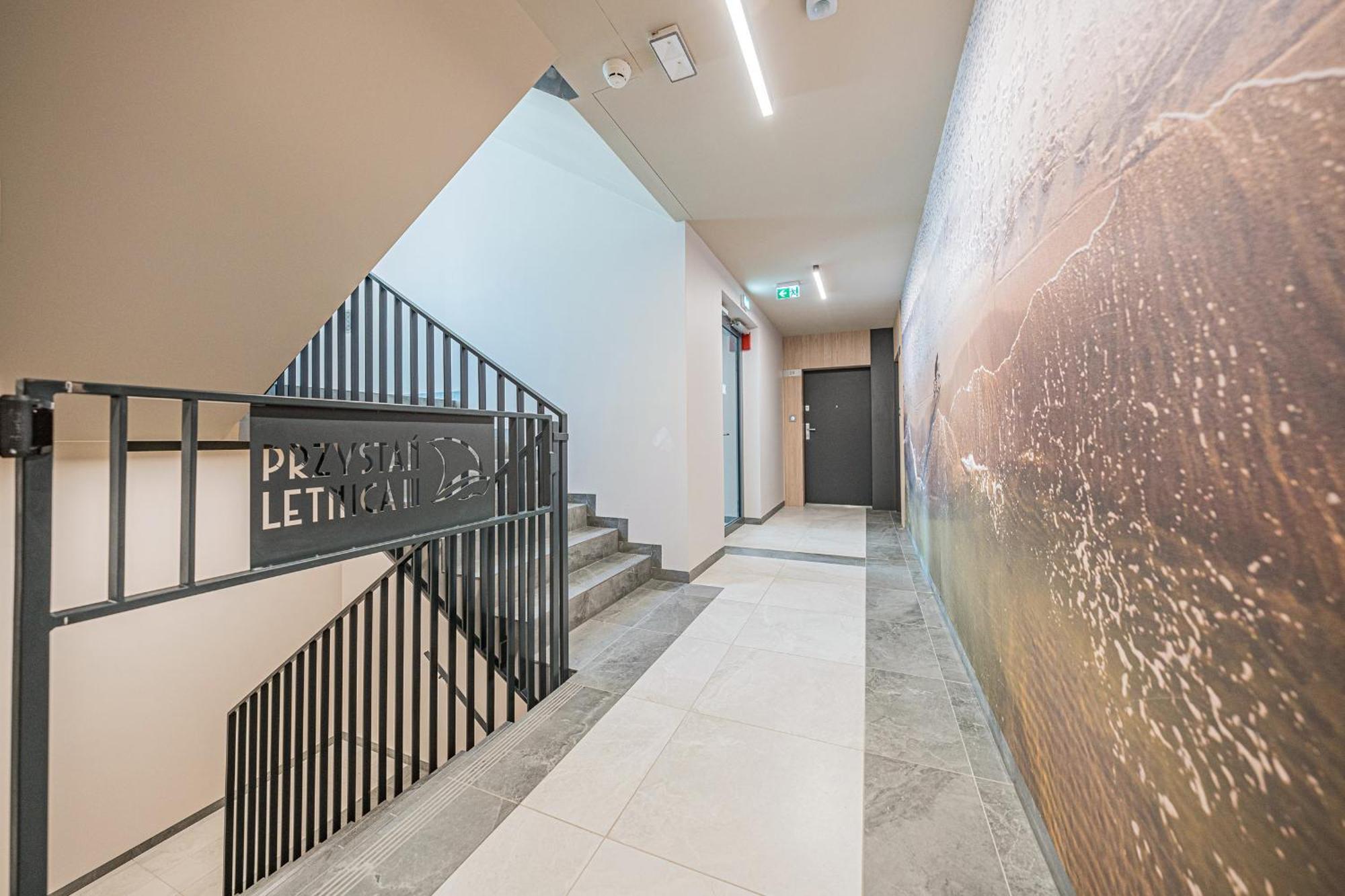 Glow Apartments, Letnica - Apartamenty Przystan Siodme Niebo Гданьск Экстерьер фото
